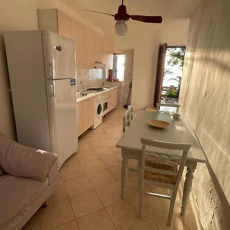 Donna Stefania Sea Front Holiday home